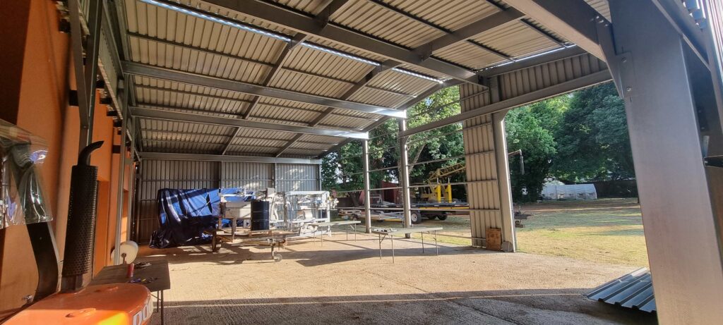 Warehouse sample projects featuring integrated automation solutions.